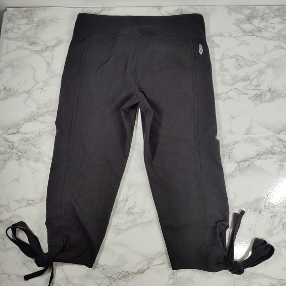 Free People Movement Black Wrap Leggings Medium - Picture 4 of 7